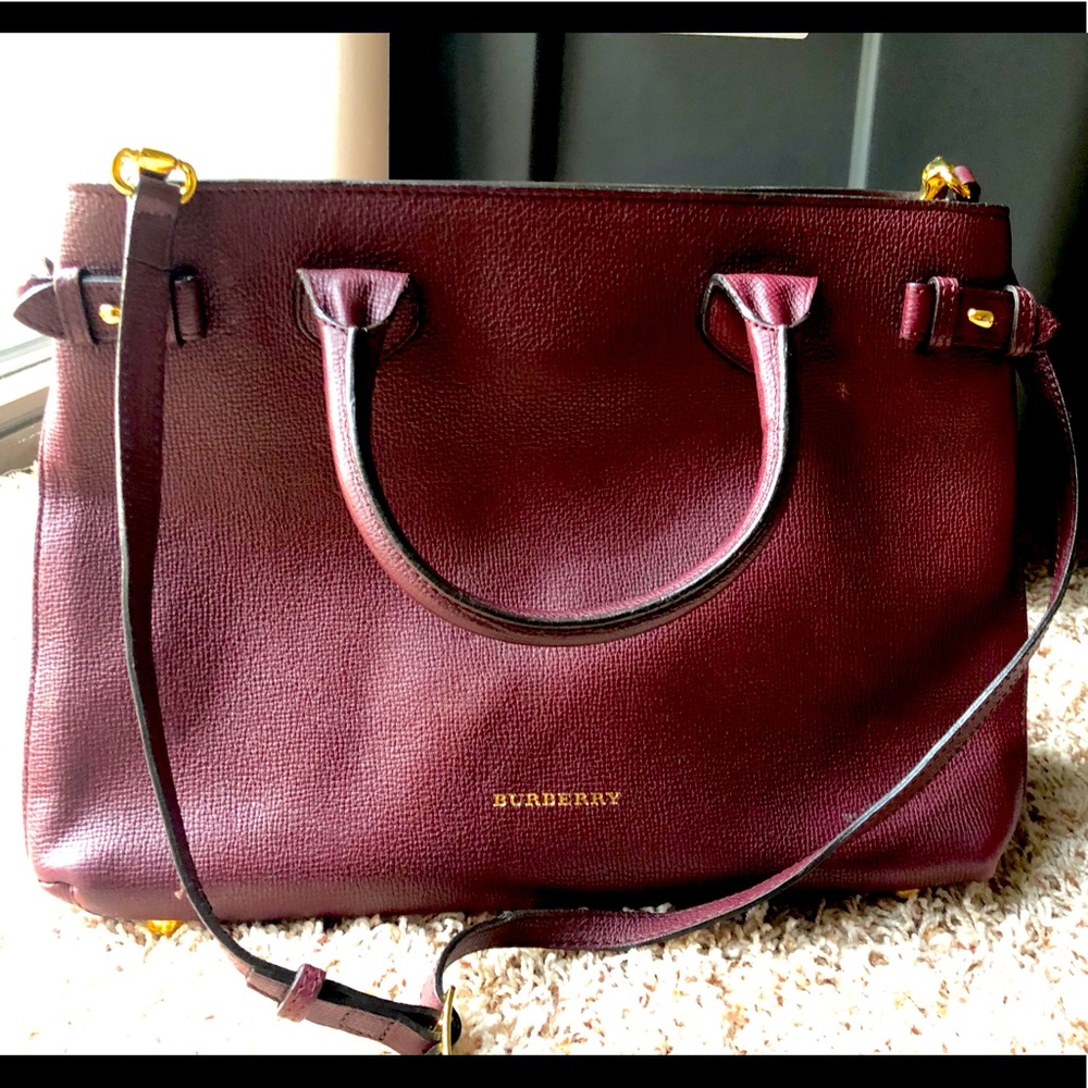 Burberry Banner Mahogany Leather Bag